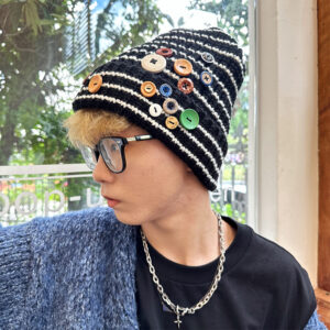 🧵Quirky Chic – Button-Struck Striped Beanie